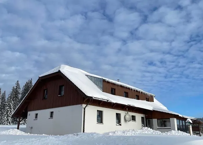 V Chalupě Nad Modravou Casa de hóspedes
